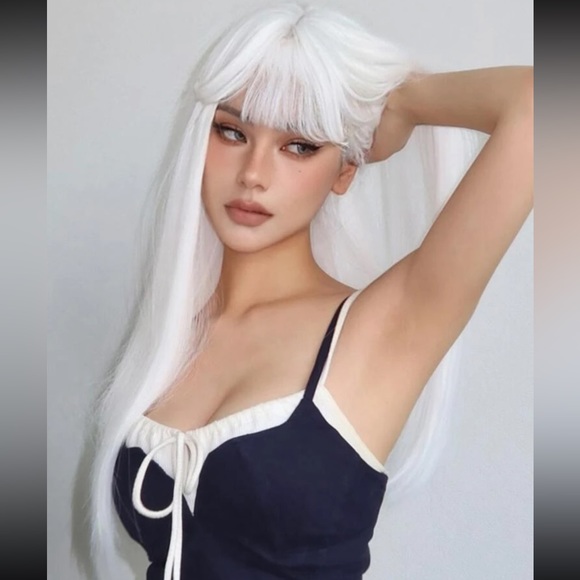 Long w/ Bangs Synthetic Wig ❤️ - Picture 2 of 4